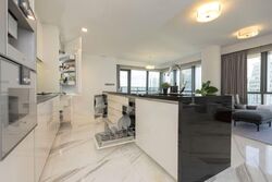 Wallich Residence  (D2), Condominium #558403551